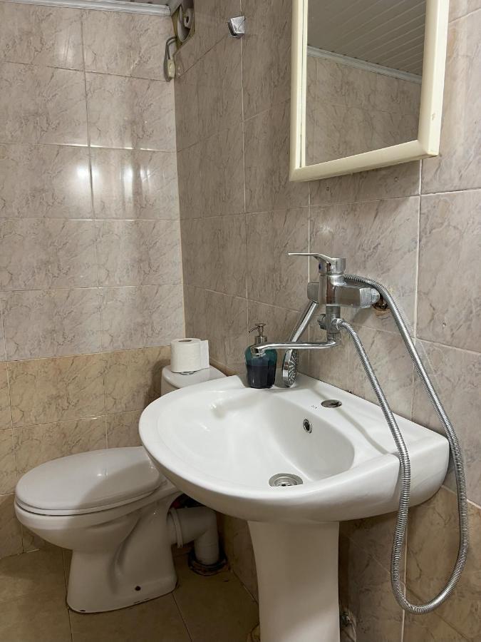 Guest House Borjomi Ngoại thất bức ảnh